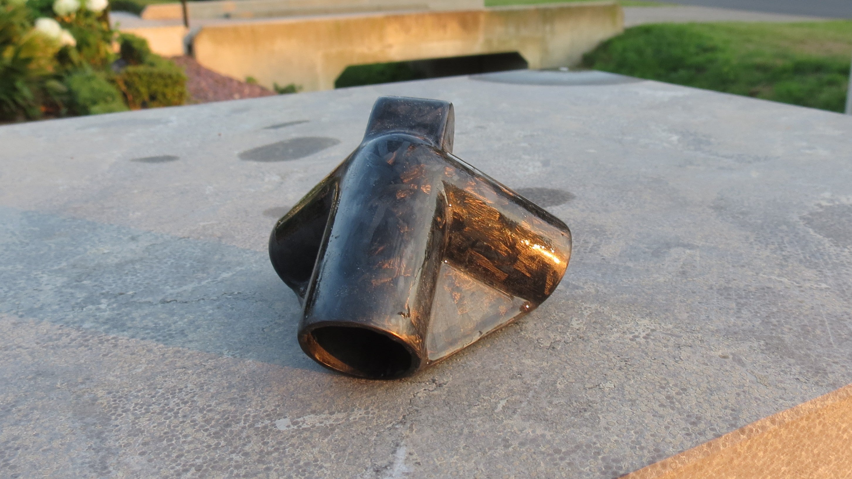 Op maat gemaakte forged carbon fiber hoekverbinding.